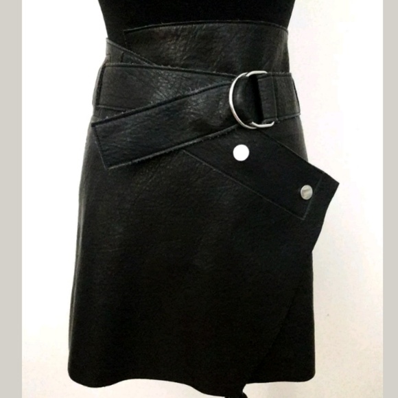 Zara Dresses & Skirts - NWT Zara Woman Black Faux Leather High Waist Skirt